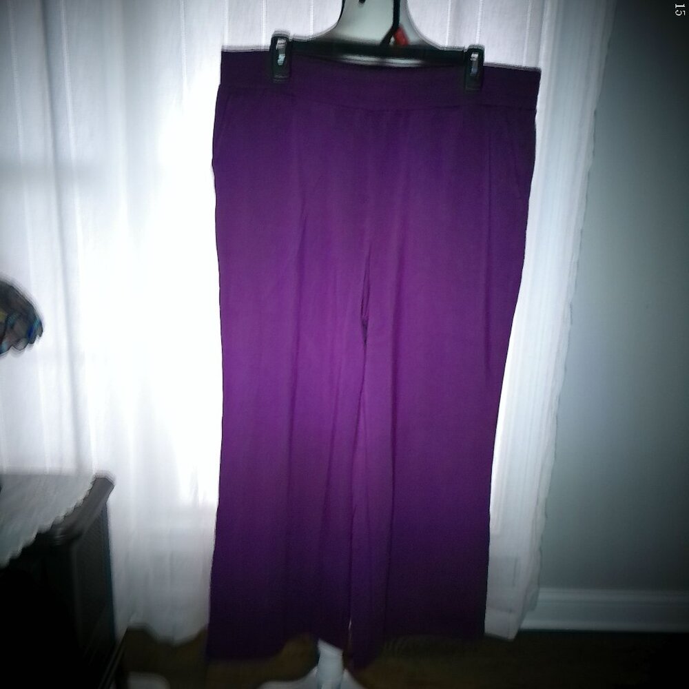 BELLE by Kim Gravel Pants Pull-On Scuba Lux Wide Leg Le Chic Cranberry NWOT LP